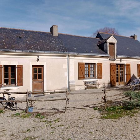 L'Ecole Buissonniere Villa Noyant-la-Plaine Exterior photo